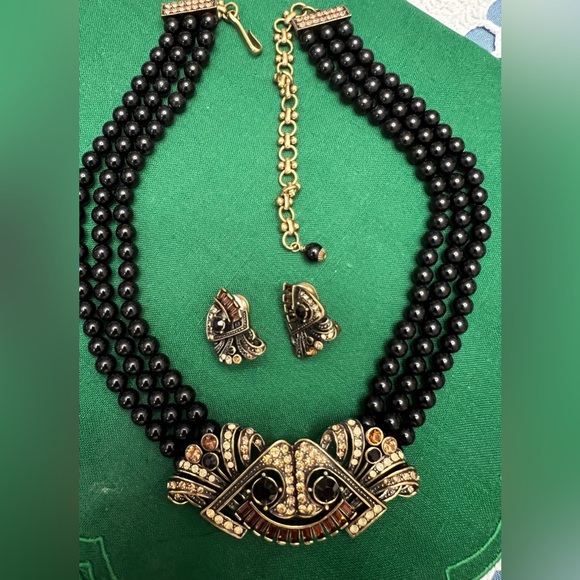 Heidi Daus Jewelry - Heidi Daus SET: “A Jeweled Affair” Art Deco style Necklace  & clip on earrings